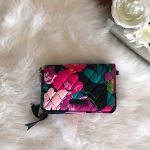 NWT Vera Bradley RFID 3 in 1 Crossbody Hilo Meadow